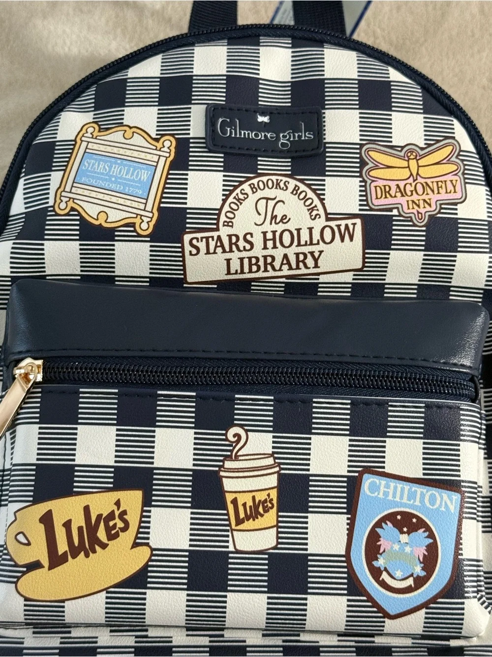 Warner Bros. navy white